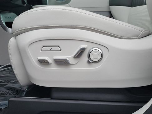 New 2026 Hyundai Ioniq 9 Calligraphy image 21