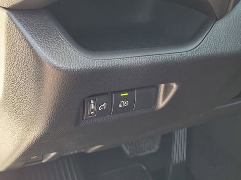 Used 2024 Toyota RAV4 LE image 17