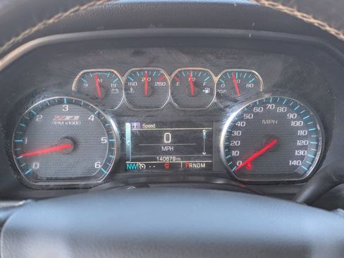 Used 2015 Chevrolet Silverado 1500 LTZ Z71 w/ Midnight Edition AWD/4WD image 27