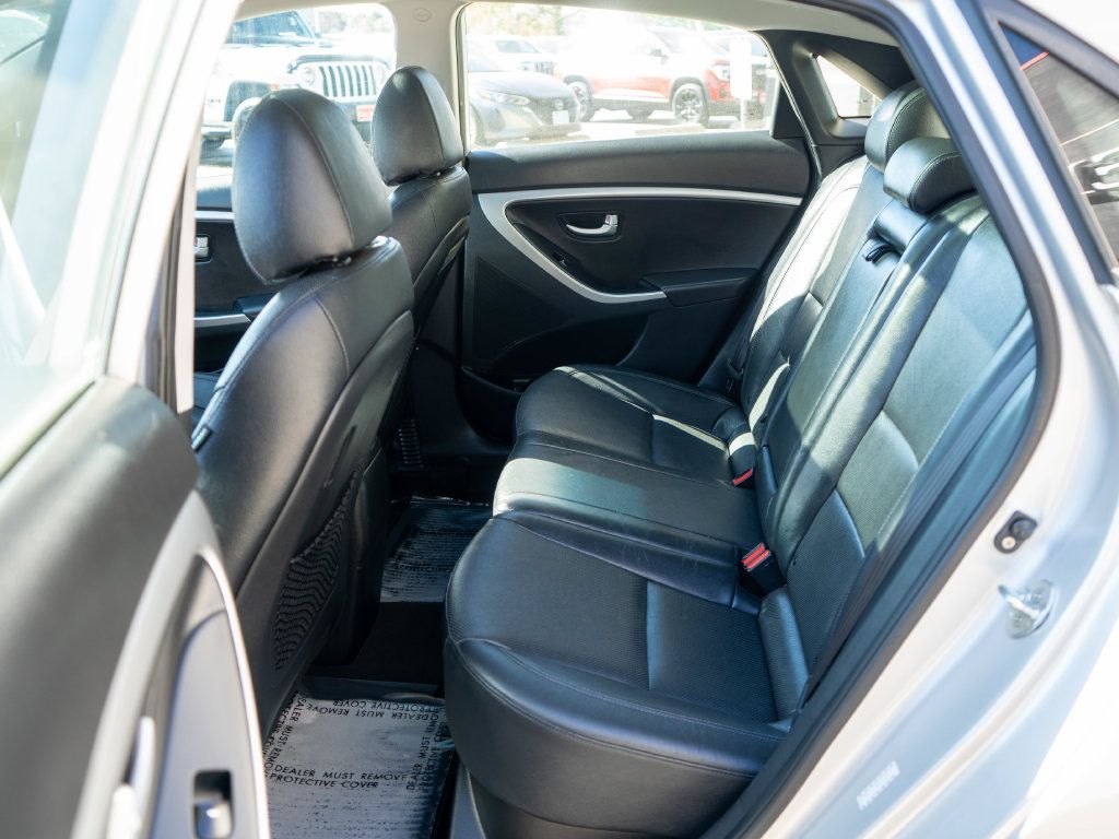 Used 2016 Hyundai Elantra GT w/ Option Group 03 FWD image 13