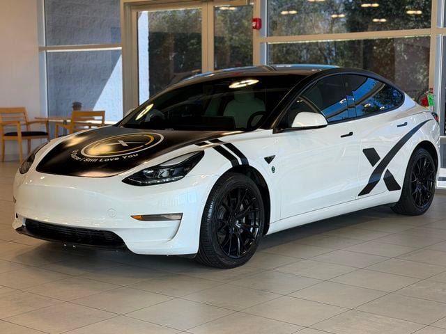 Used 2021 Tesla Model 3 Long Range AWD/4WD image 4