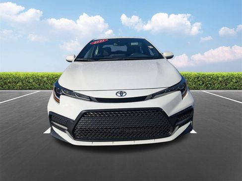 Used 2021 Toyota Corolla SE image 9