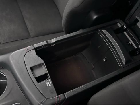 Used 2023 Dodge Durango GT AWD/4WD image 24