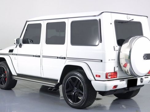 Used 2017 Mercedes-Benz G 63 AMG 4MATIC image 8