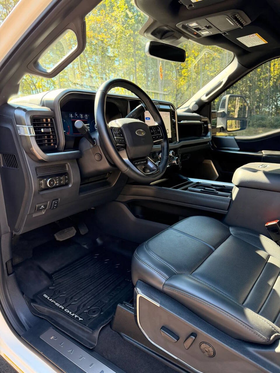 Used 2026 Ford F450 Platinum w/ FX4 Off-Road Package AWD/4WD image 14