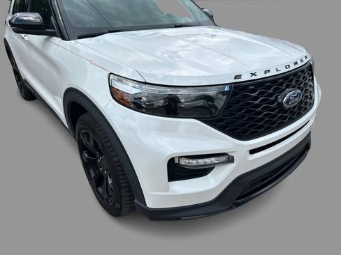 Used 2020 Ford Explorer ST w/ ST Street Pack AWD/4WD image 39