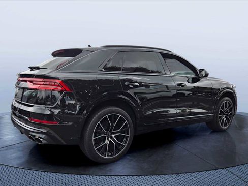 Used 2022 Audi SQ8 Prestige AWD/4WD image 6