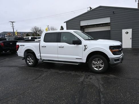 Used 2024 Ford F150 XLT w/ Mobile Office Package image 8