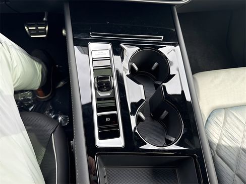 New 2026 Volkswagen Atlas Cross Sport SEL Premium R-Line image 22