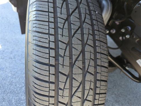 Used 2024 Toyota Tacoma SR5 image 43