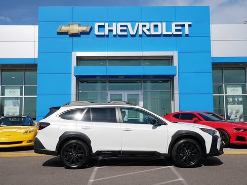Used 2024 Subaru Outback Onyx Edition XT AWD/4WD image 25