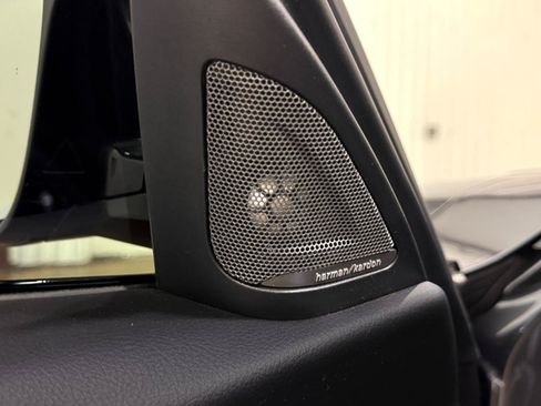 Used 2018 BMW M3 w/ Competition Package RWD image 8