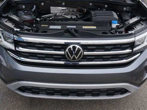 Certified 2023 Volkswagen Atlas SE w/ Panoramic Sunroof Package image 73