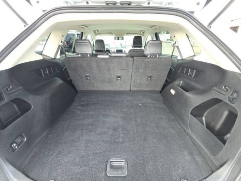 Used 2024 Ford Edge SEL AWD/4WD image 16
