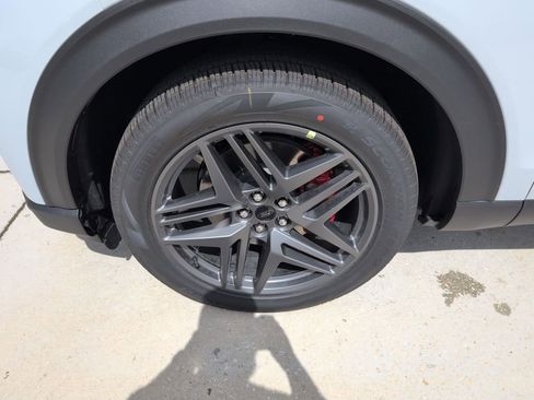 New 2026 Ford Explorer ST image 17