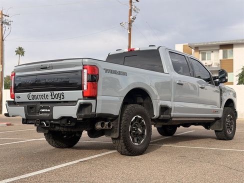 Used 2025 Ford F350 Platinum w/ Tremor Off-Road Package AWD/4WD image 4