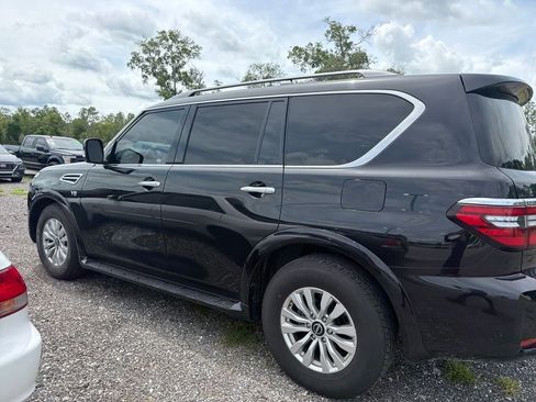 Used 2021 Nissan Armada SV AWD/4WD image 8