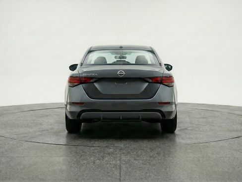 Used 2025 Nissan Sentra S FWD image 7