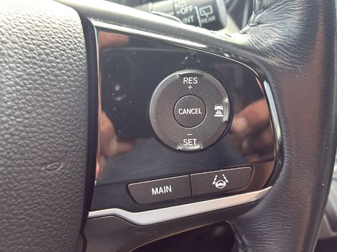 Used 2019 Honda Odyssey EX-L image 37