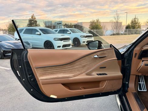 Used 2018 Lexus LC 500 Coupe image 27