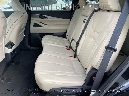 Certified 2025 INFINITI QX60 Luxe w/ Vision Package AWD/4WD image 7