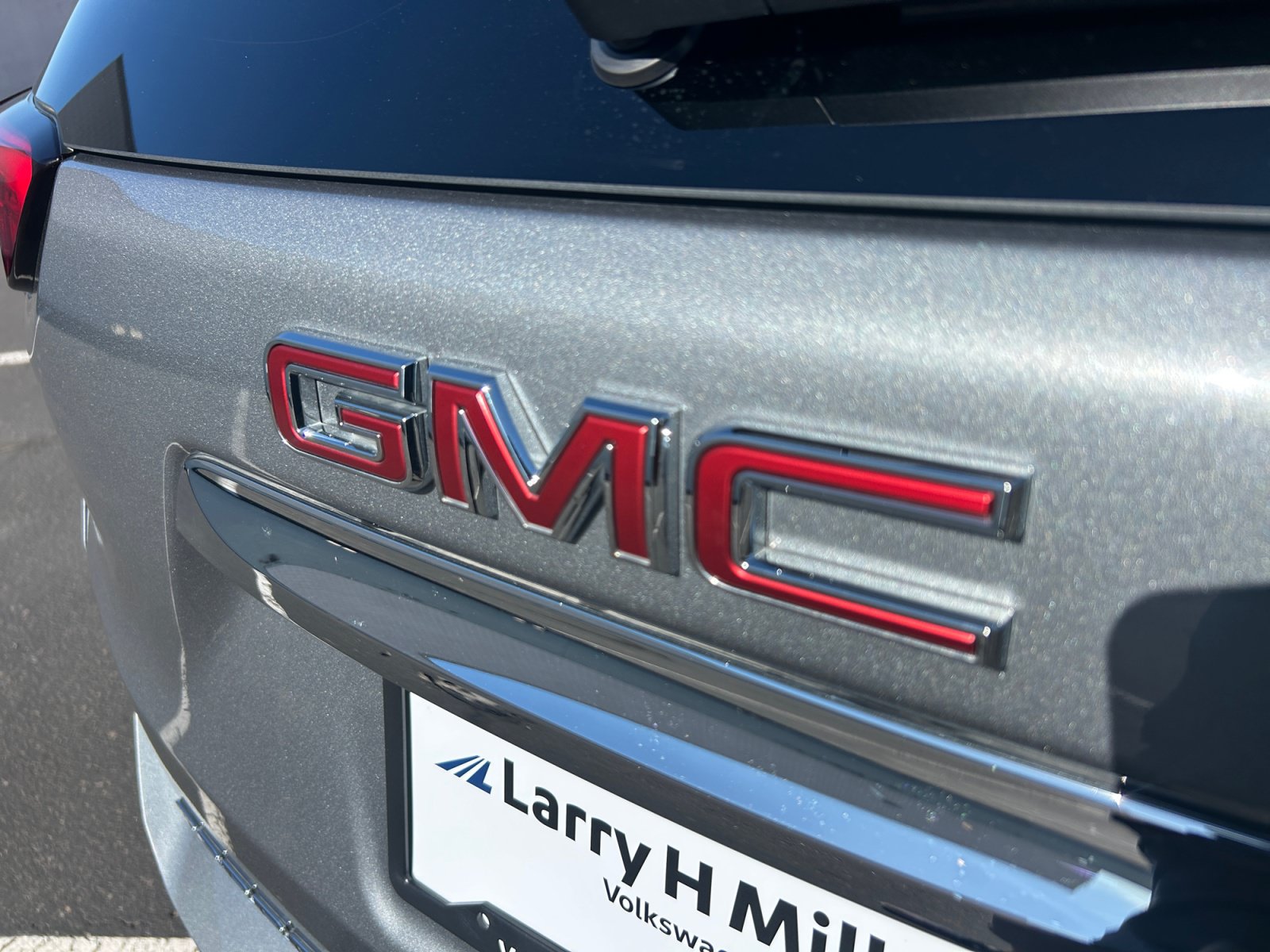 Used 2023 GMC Terrain SLE w/ Driver Convenience Package FWD image 23