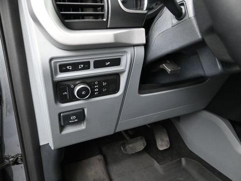 Used 2023 Ford F150 XLT w/ Equipment Group 302A High image 12