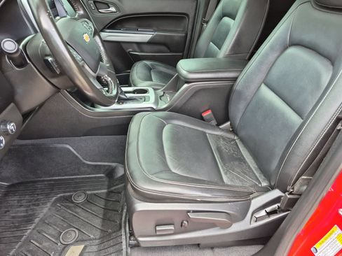 Used 2019 Chevrolet Colorado ZR2 AWD/4WD image 16