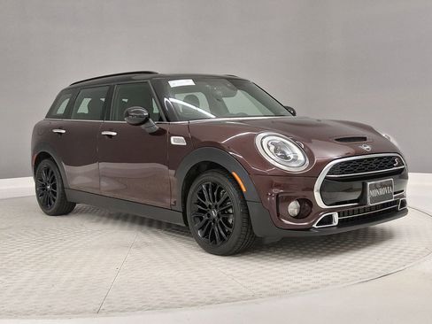 Used 2019 MINI Cooper Clubman S w/ Premium Package FWD image 5