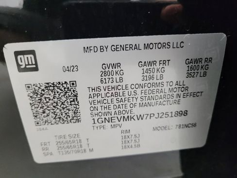 Used 2023 Chevrolet Traverse LT w/ LPO, Cargo Package AWD/4WD image 33