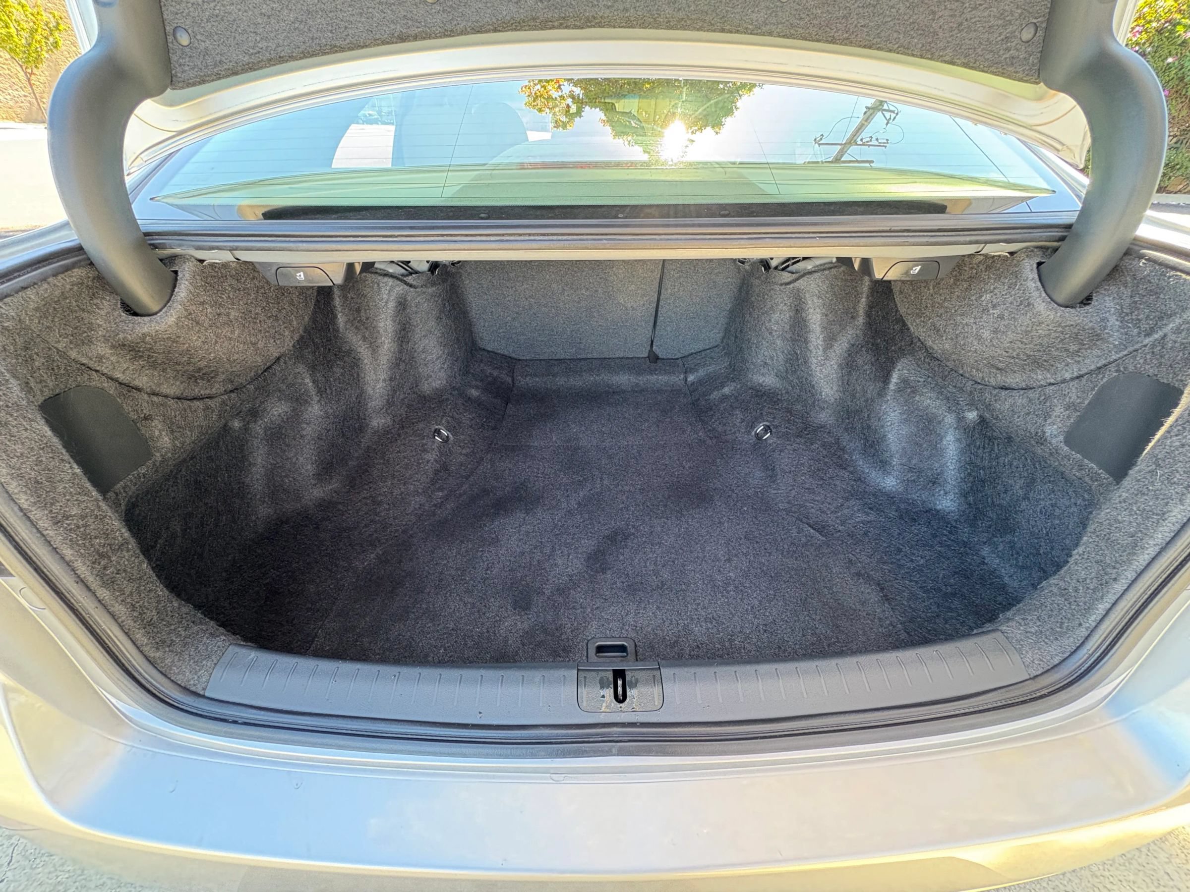 Used 2012 Acura TSX Sedan FWD image 17