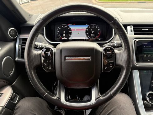 Used 2019 Land Rover Range Rover Sport HSE AWD/4WD image 19