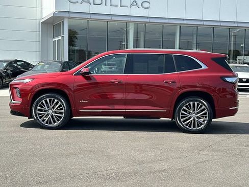 Used 2026 Buick Enclave Avenir w/ Super Cruise Package AWD/4WD image 58