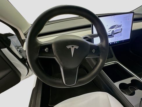 Used 2022 Tesla Model 3 Long Range image 17