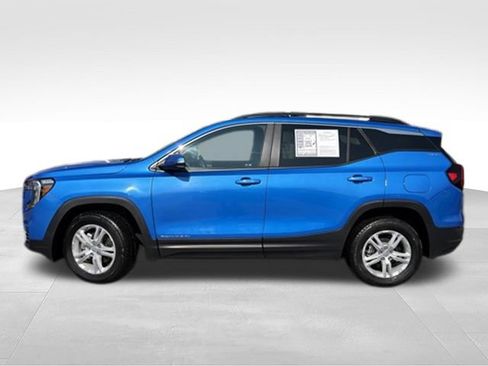 Certified 2024 GMC Terrain SLE w/ Driver Convenience Package AWD/4WD image 2