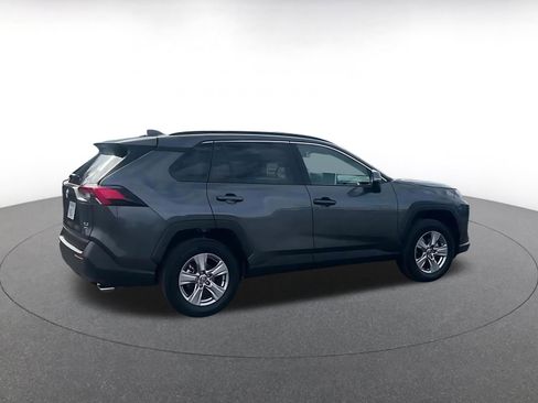 Used 2025 Toyota RAV4 XLE image 15