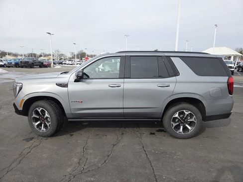 New 2026 GMC Yukon AT4 w/ AT4 Premium Package image 28