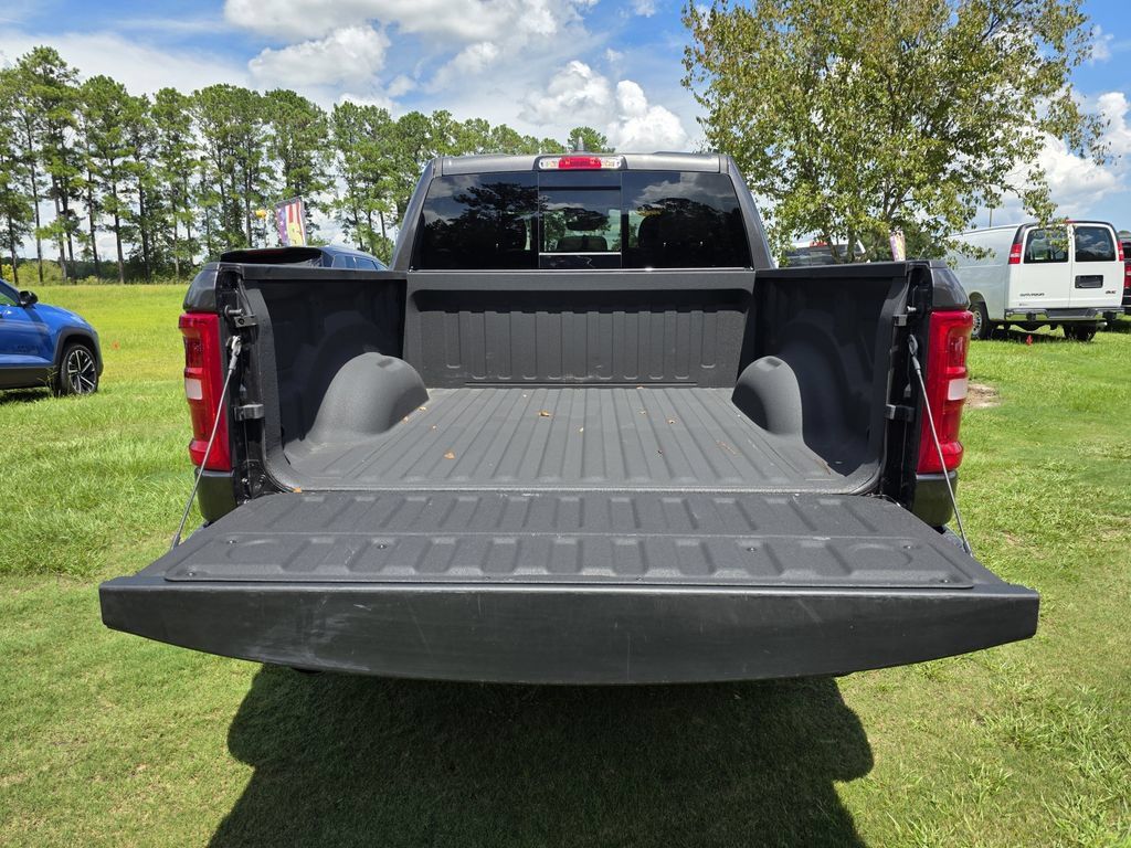 Used 2026 RAM 1500 Big Horn AWD/4WD image 13