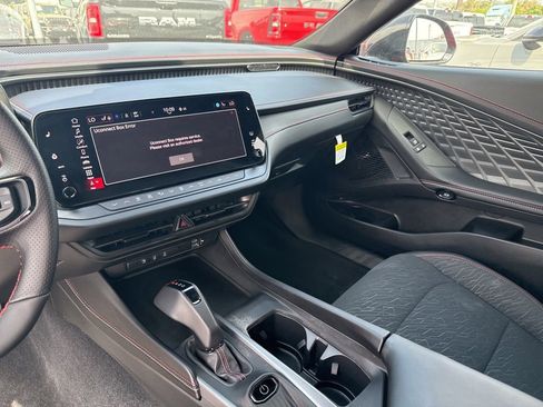 New 2025 Dodge Charger Daytona R/T w/ Quick Order Package 25M R/T image 12