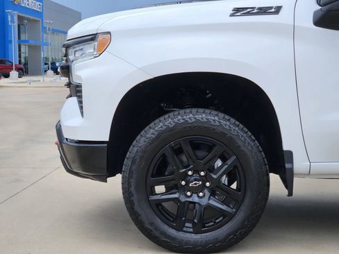 New 2026 Chevrolet Silverado 1500 LT Trail Boss w/ LT Trail Boss Premium Package AWD/4WD image 12