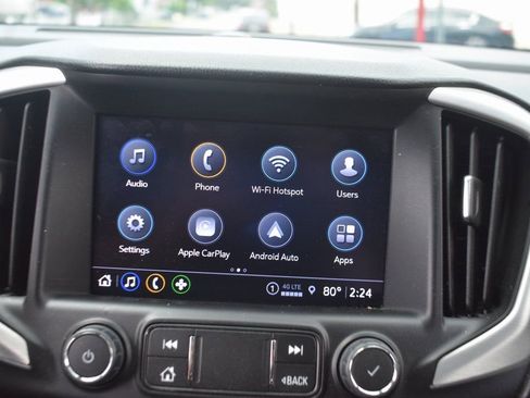 Used 2023 GMC Terrain SLT image 18