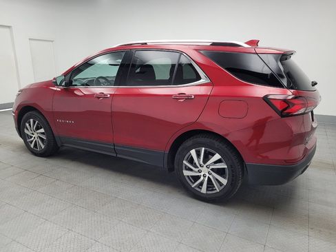 Used 2024 Chevrolet Equinox Premier AWD/4WD image 3