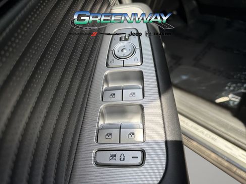 Used 2024 Hyundai Palisade Calligraphy AWD/4WD image 16