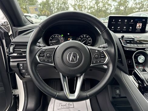 Used 2025 Acura RDX SH-AWD image 39