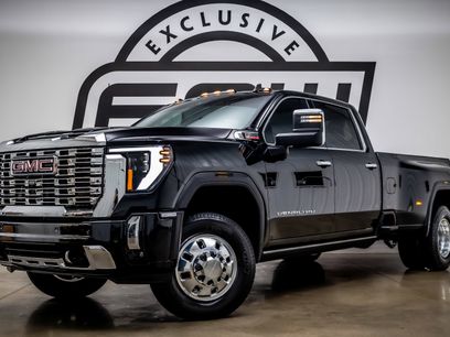 Used 2026 GMC Sierra 3500 Denali w/ Denali Reserve Package