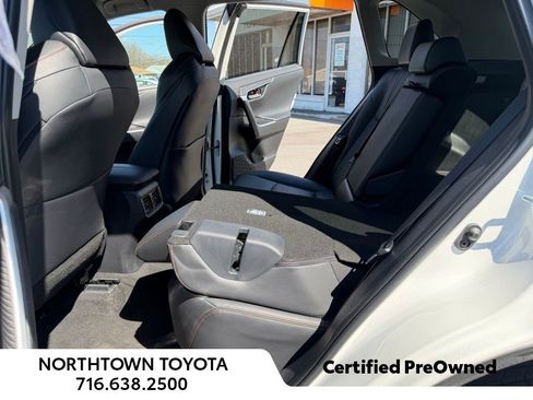Used 2024 Toyota RAV4 Adventure image 14