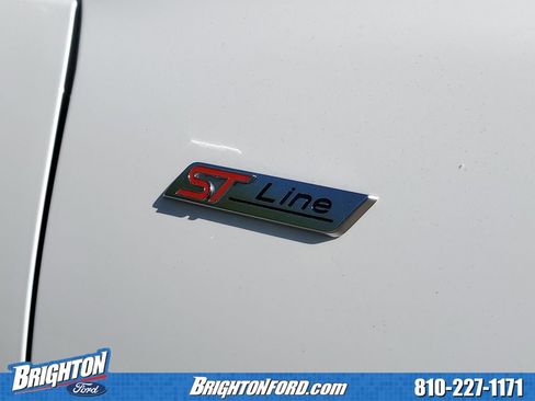 Certified 2023 Ford Escape ST-Line w/ Tech Pack #1 AWD/4WD image 6