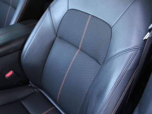 Used 2022 Nissan Altima 2.0 SR image 17