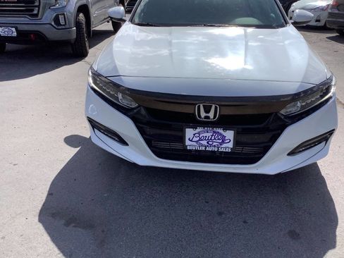 Used 2022 Honda Accord Sport image 4