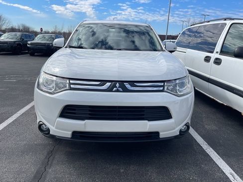 Used 2014 Mitsubishi Outlander GT image 8